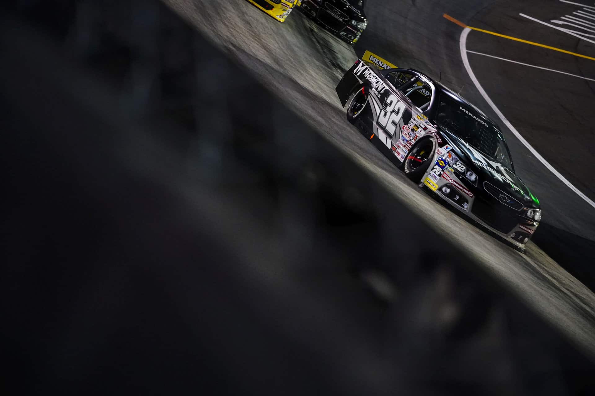 Read more about the article Gus Dean settles for 12th at Bristol after late-race parts failure